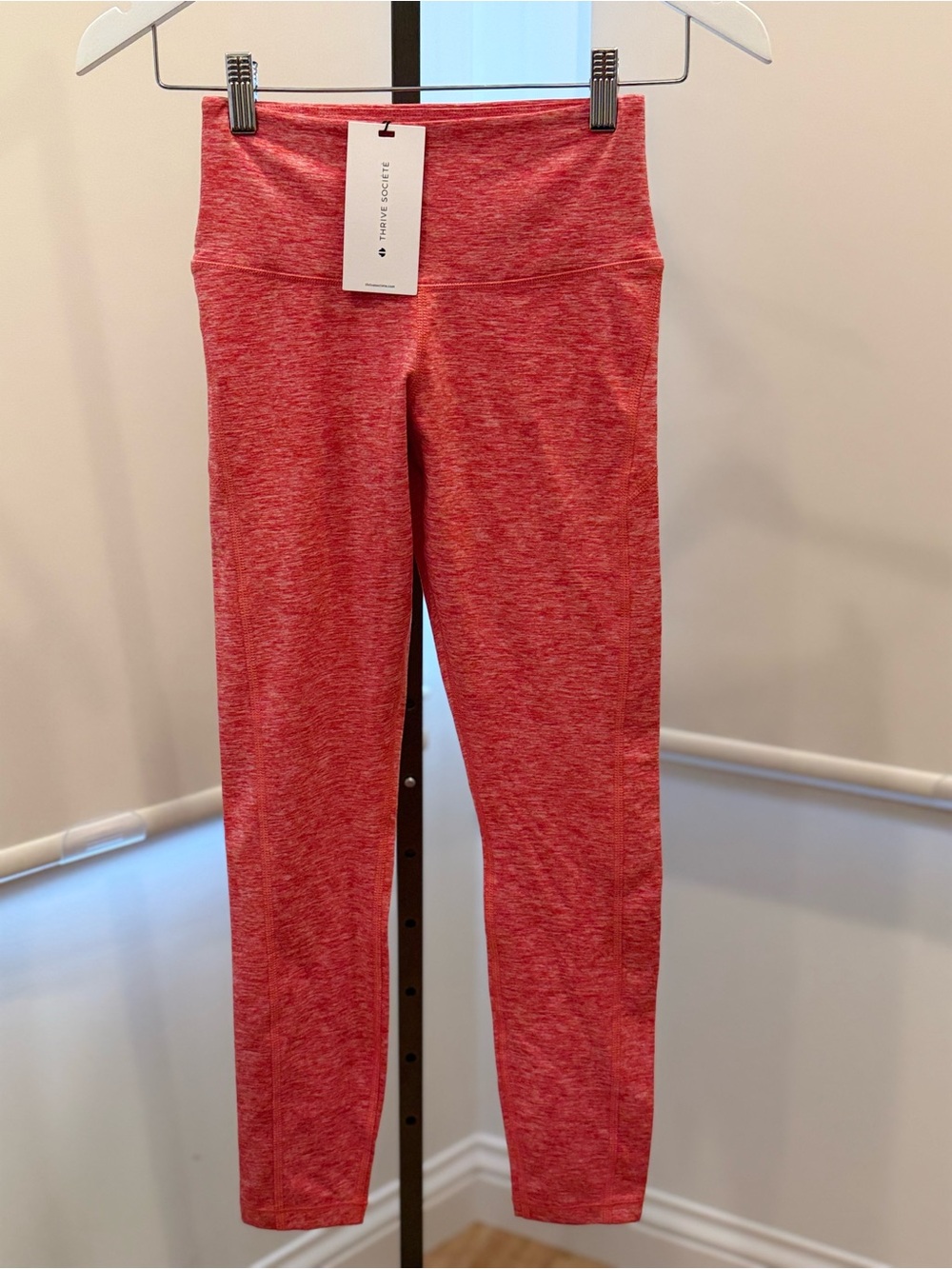 Thrive Société Zip Pocket 7/8 Legging - Heather Coral Reef